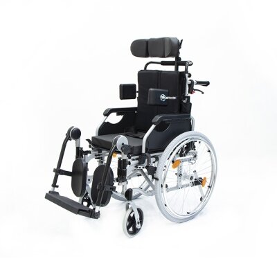 Кресло-коляска для детей и взрослых с ДЦП, с нарушением функций опорно-двигательного аппарата Omega Luxe 450