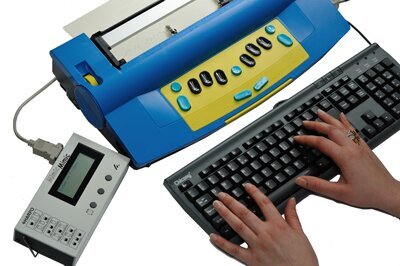 Mountbatten Writer + Электронная брайлевская пишущая машинка с речевыми и обучающими функциями