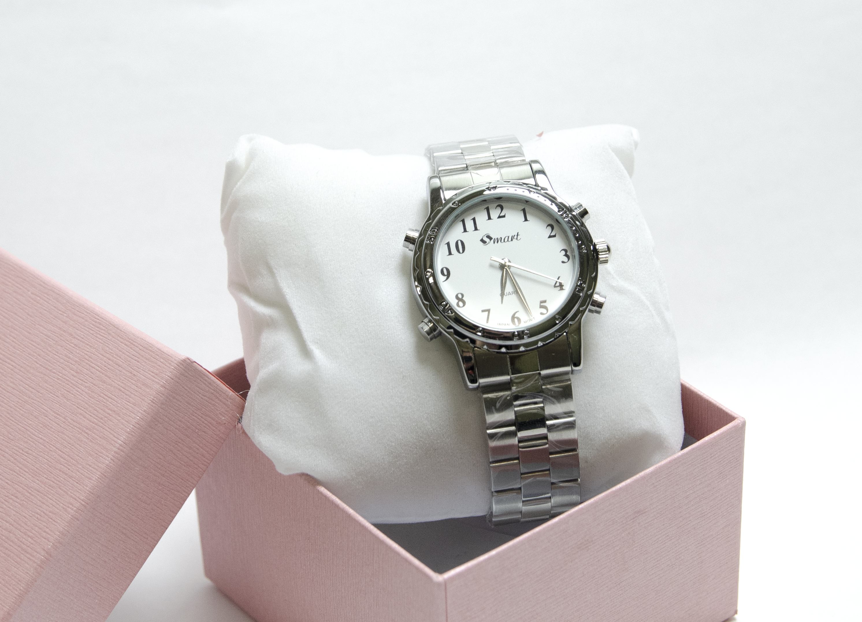 Купить женские кварцевые часы для незрячих и слабовидящих с речевым выходом